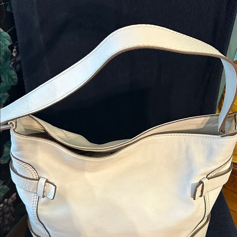 Michael Kors Cream Leather Shoulder Bag with Buckles - Picture 8 of 13